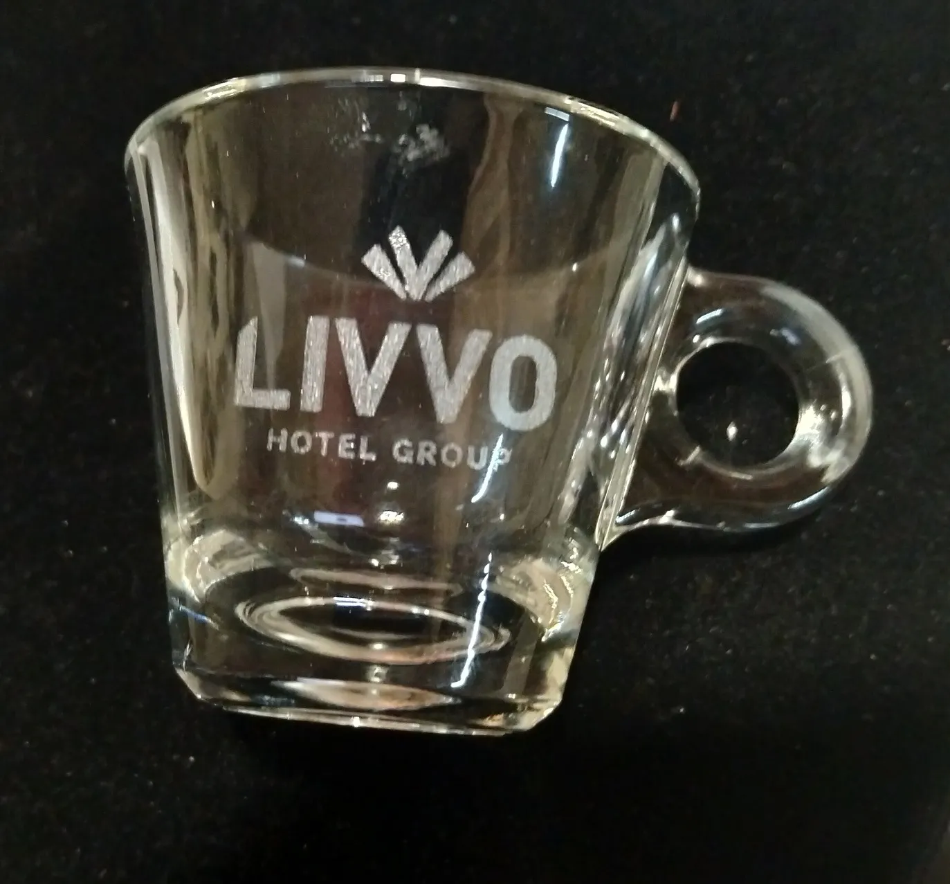 Grabado Laser Cristal Taza Cafe Livvo Hotel Group