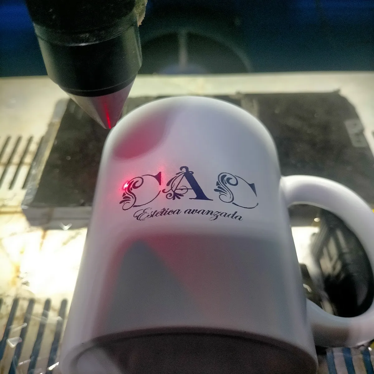 Grabado Laser Taza Ceramica Estetica Avanzada Proceso