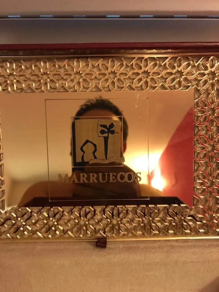 Grabado Laser Espejo Personalizado Marruecos