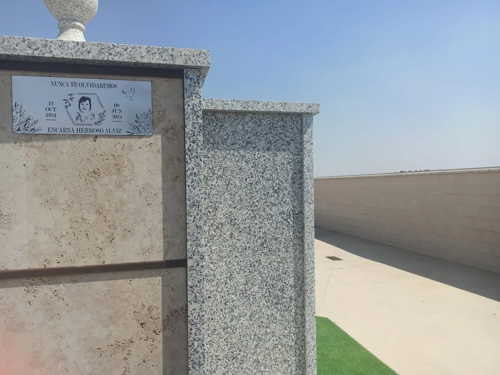 Grabado Laser Lapida Cementerio Encarna Hermoso Alviz