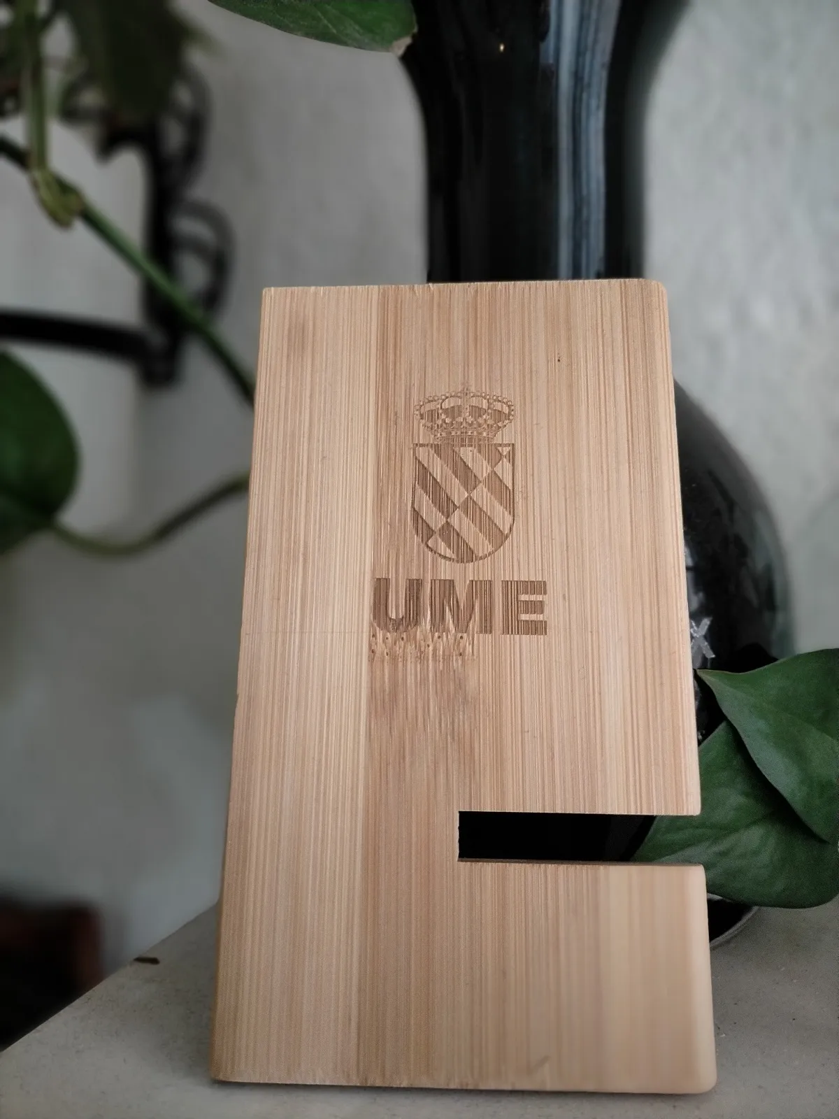 Grabado Laser Madera Soporte Movil Ume Militar