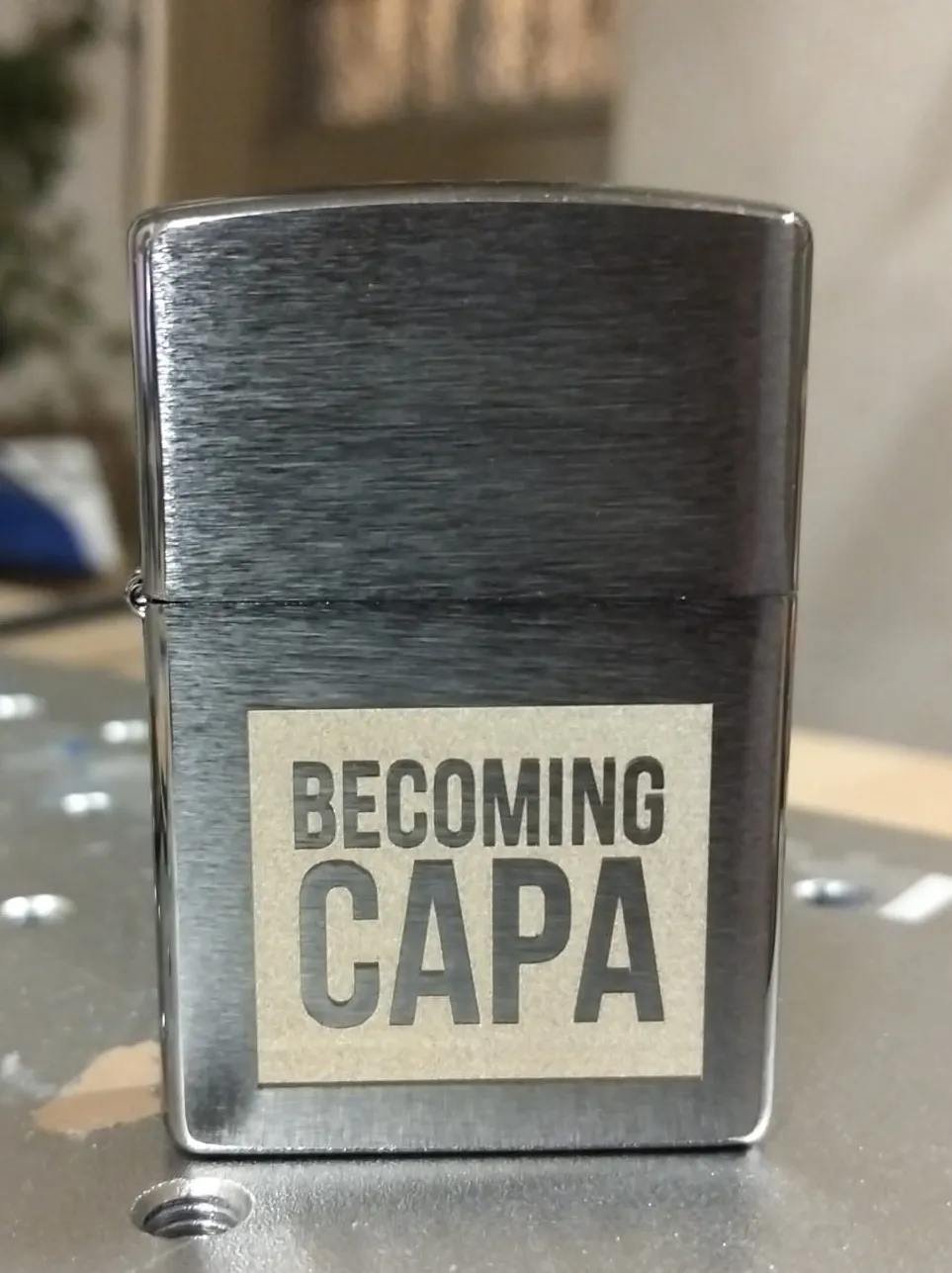 Grabado Laser Mechero Zippo Becoming Capa