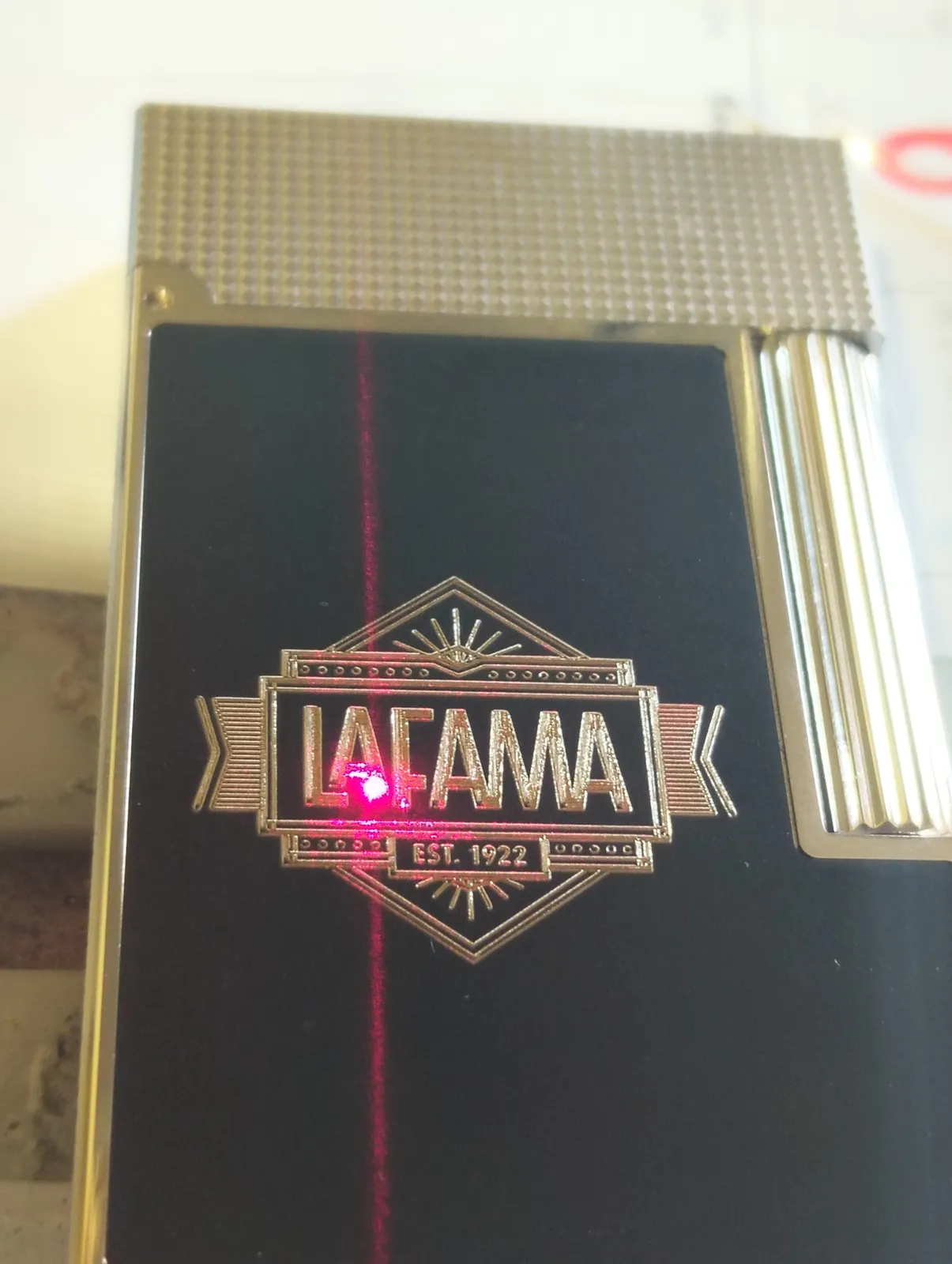 Grabado Laser Mecheros St Dupont La Fama Est 1922