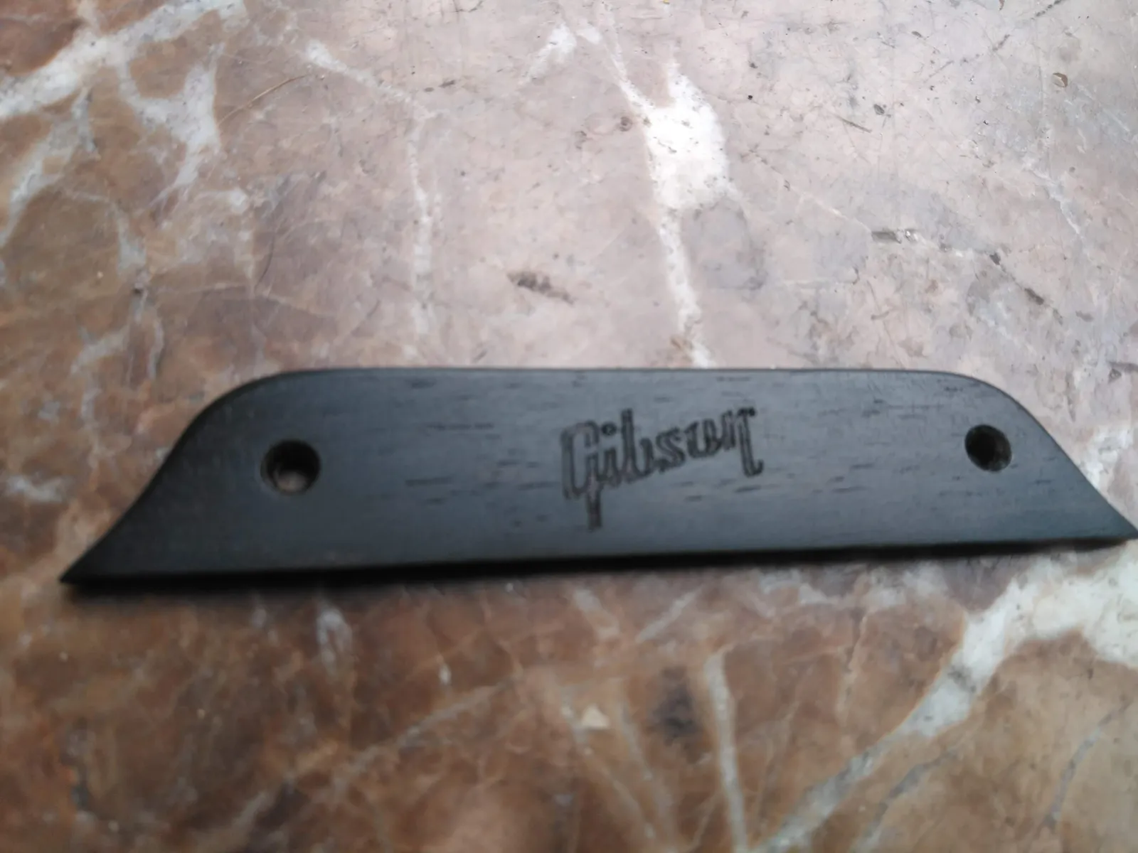 Grabado Laser Pieza Madera Guitarra Gibson